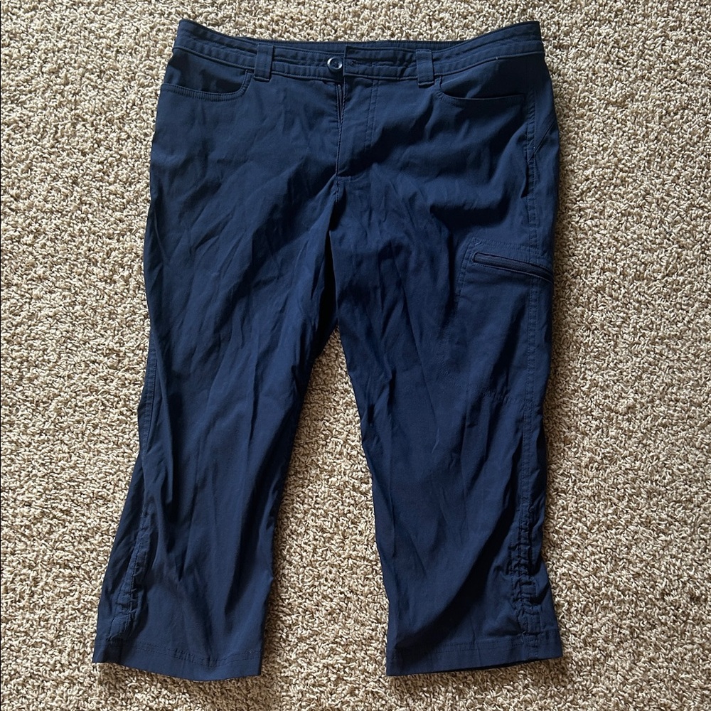 Eddie Bauer Navy Blue Capri cargo Pants